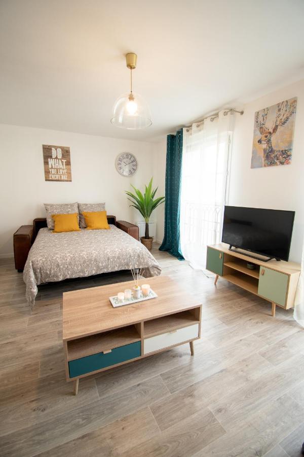 Le Delicieux T2-42M2-Disney Serris Bagian luar foto